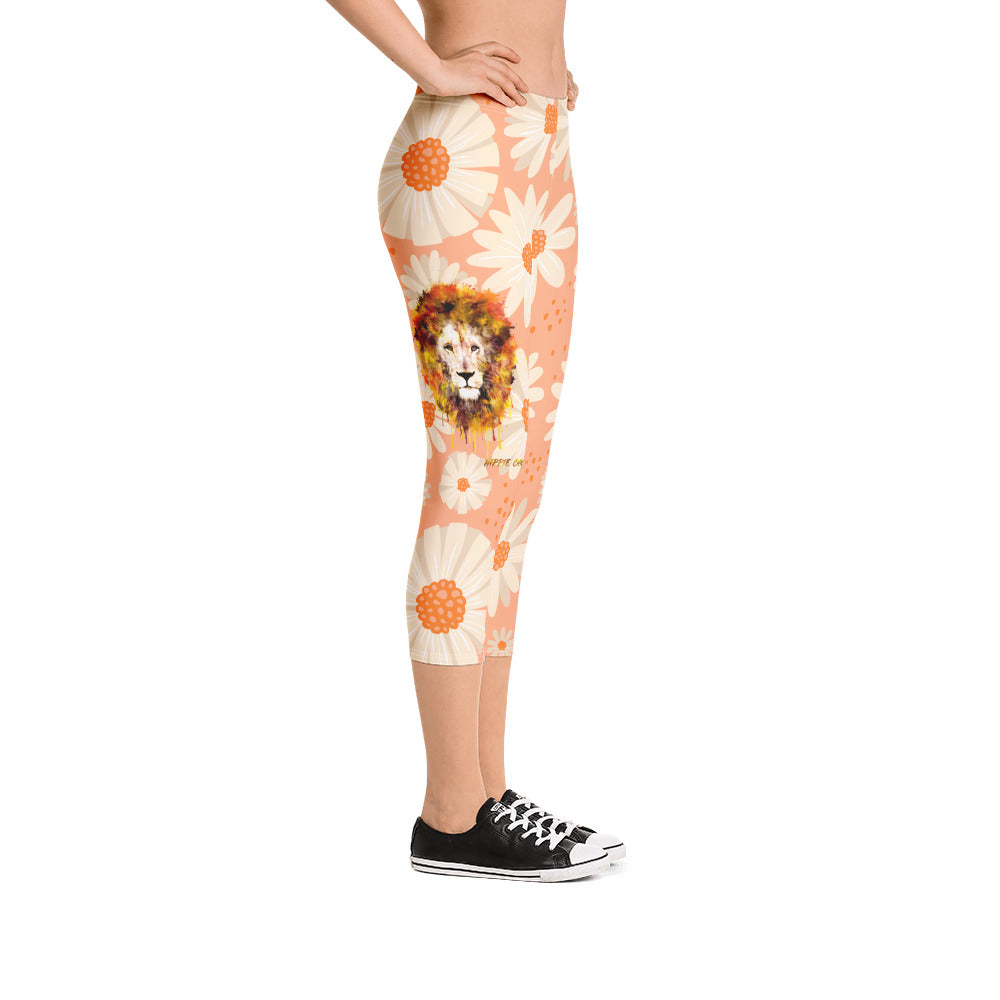 Peach Daisies Capri Leggings
